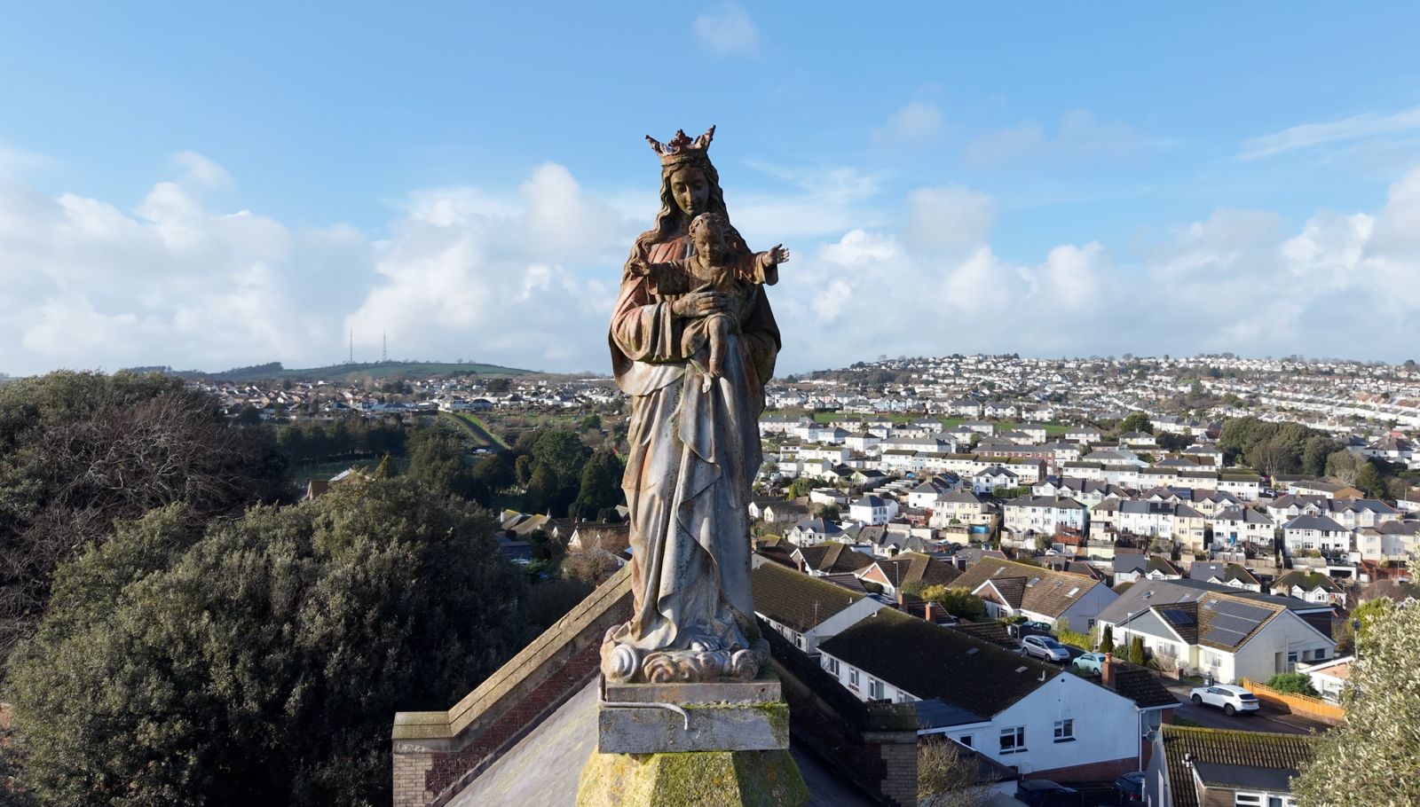 Statue of Our Lady Mary and Jesus